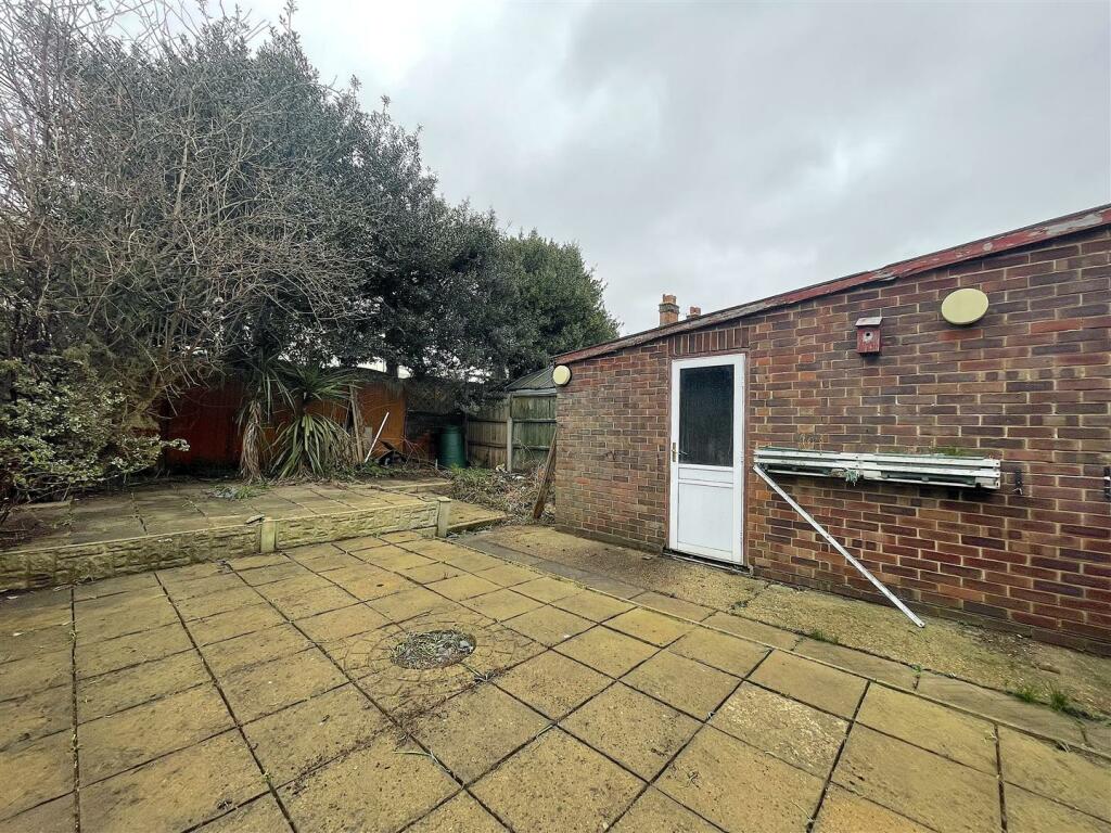 Garden (2).jpeg