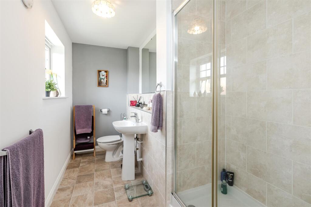 11CawfieldsClose-HadrianVillage-Wallsend-NE280BJ-1