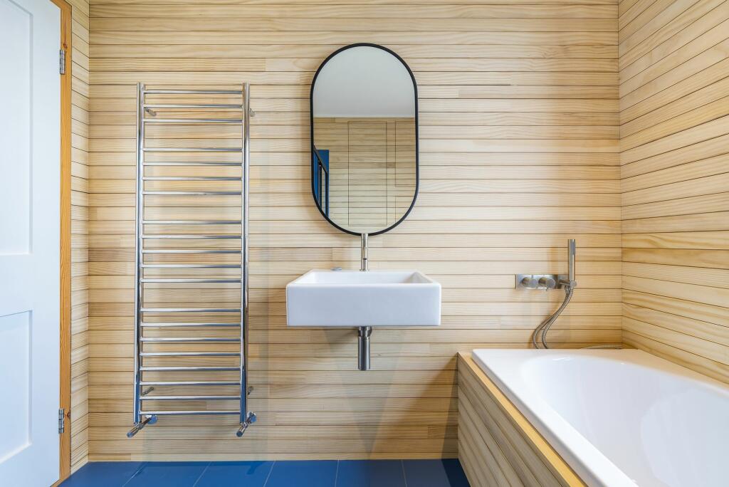 Bathroom (2)
