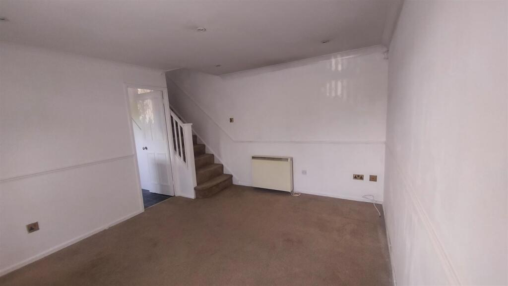 ThliHPyPxkuZ4tfCJ...