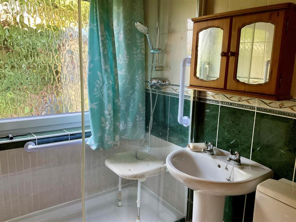 shower room.jpg