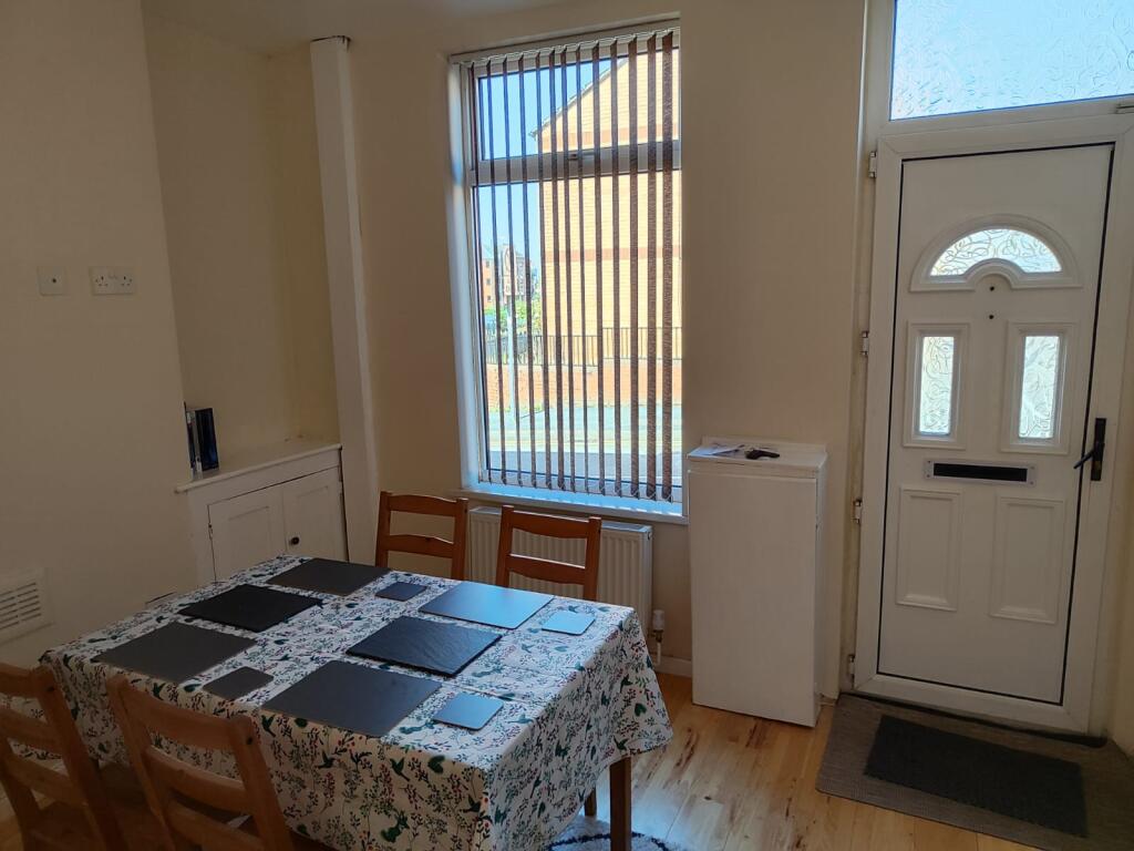 WhatsApp Image 2025-08-21 at 12.19.21 (2).jpeg