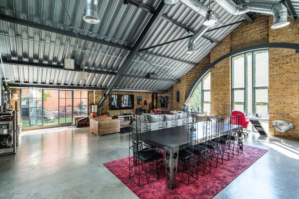 August 2025 JR (8).jpg