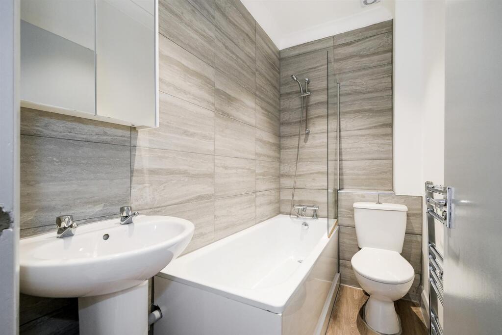 20 North Birkbeck Road - Flats 2, 3, 4-14_web.jpg