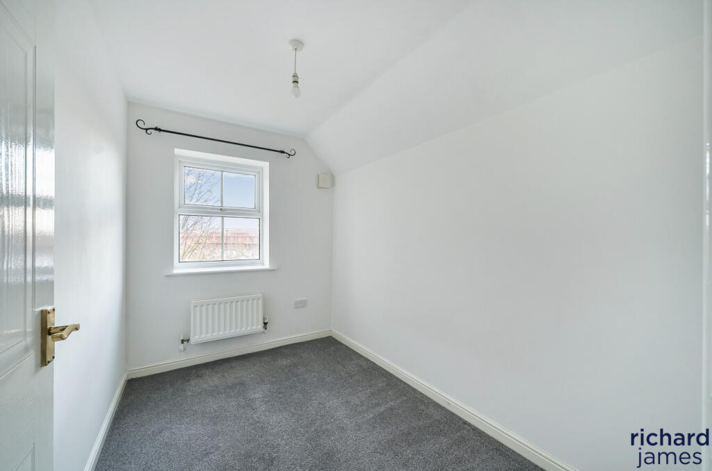 81aa84e33e6a4d57a0aa1079d7ed6b35