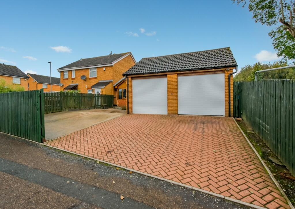 Driveway &amp; Garages