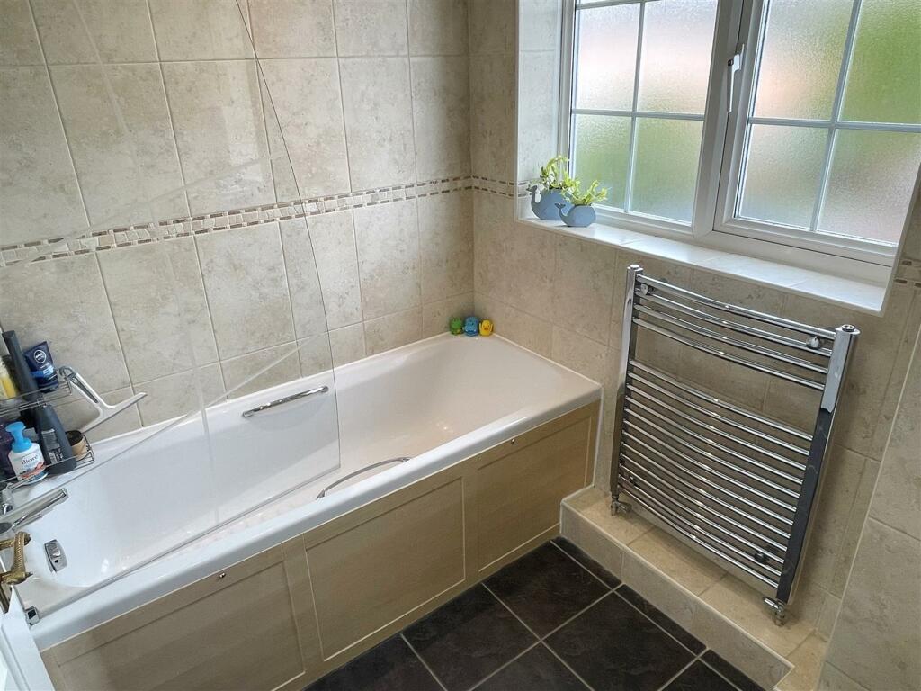 Bath 1.JPG