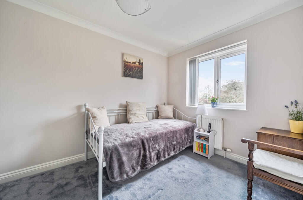 1392923-18-6942cf...