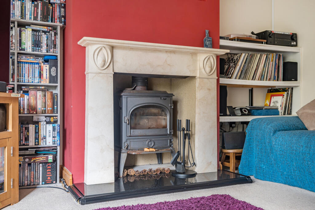 1371229-18-6908bb...