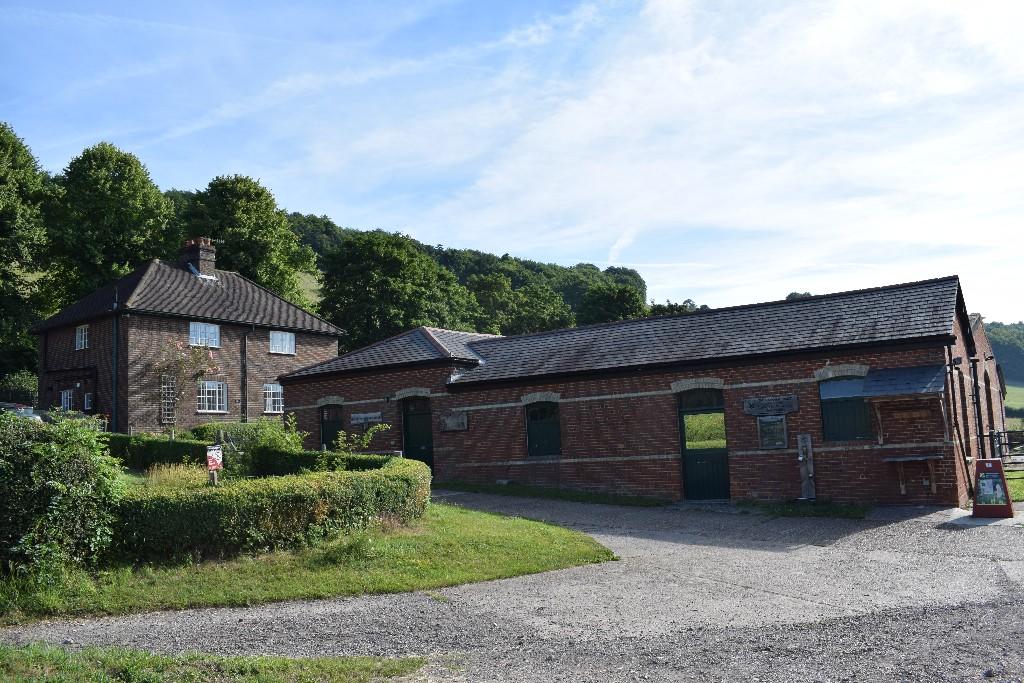 Landbarn ranger yard