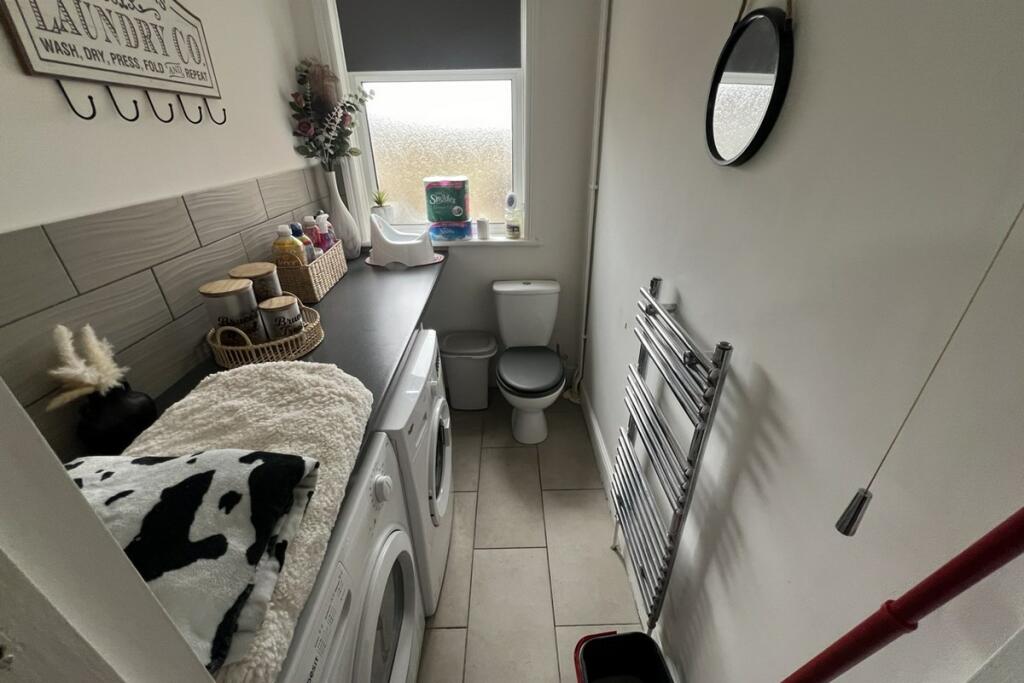 Utility Room/WC