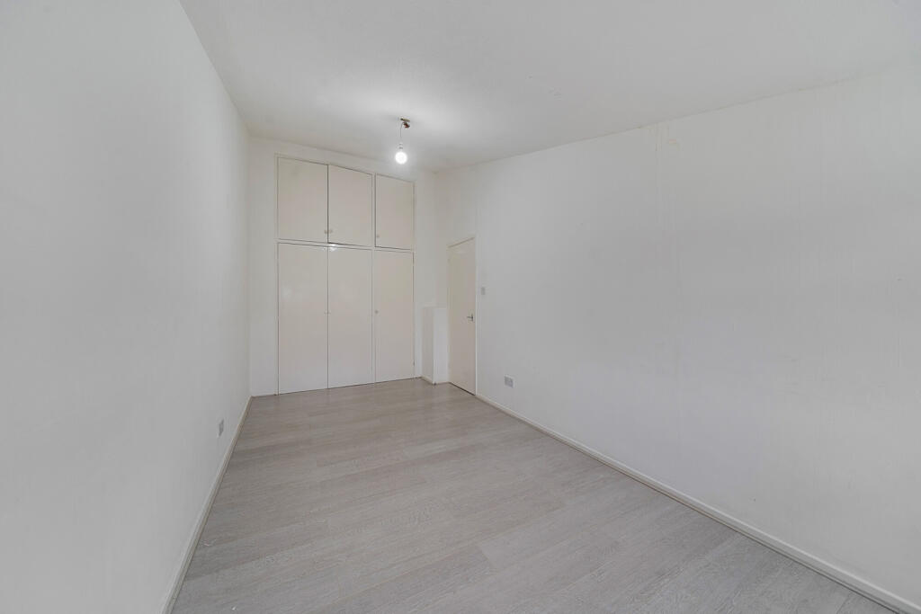 1377301-16-6911d3...