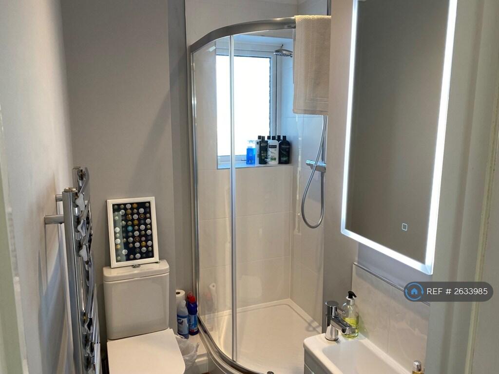 Bathroom 2