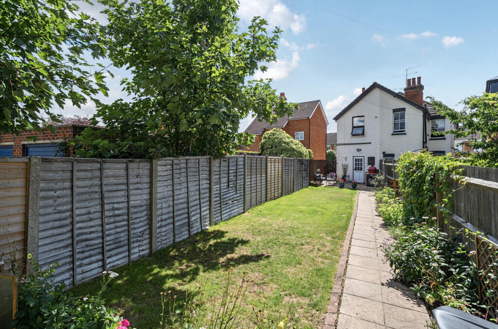 1326361-9-687e21f...