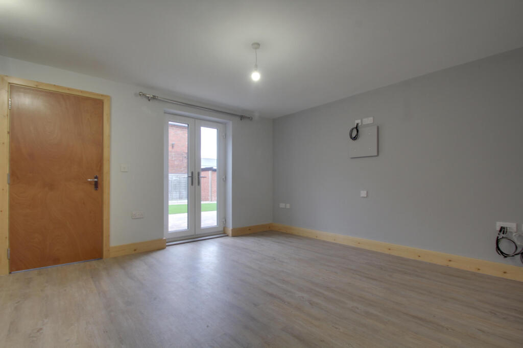 Lounge-dining area