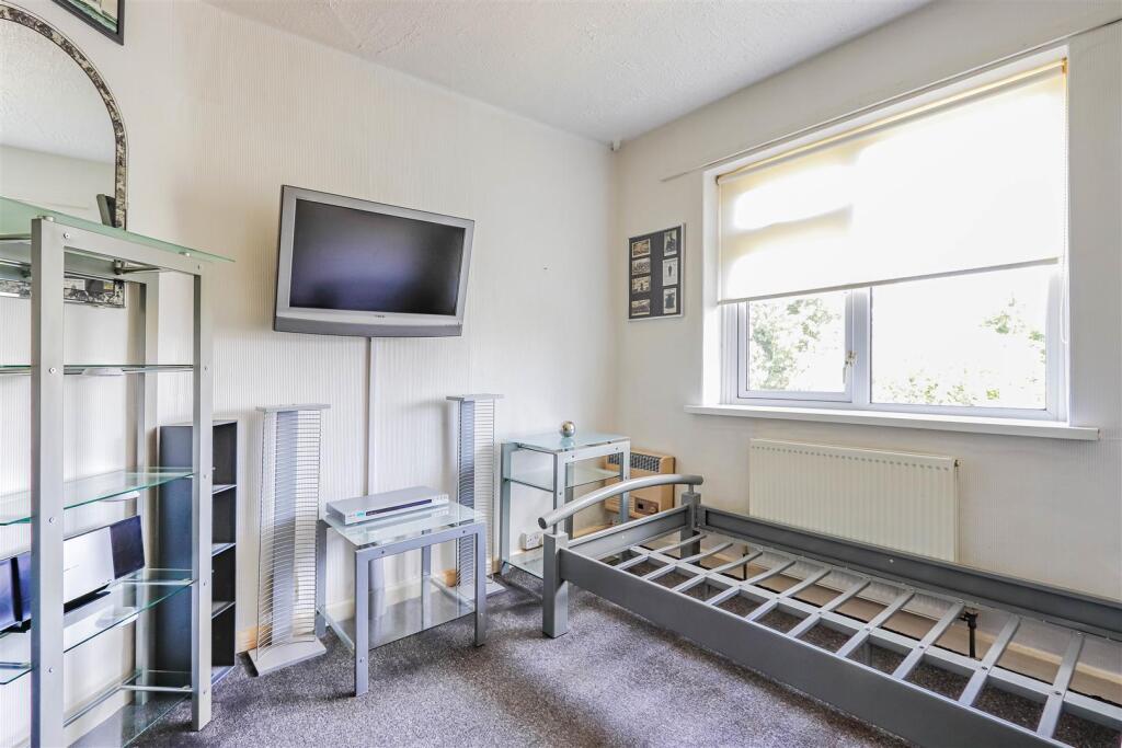 Caradoc Avenue_-13.jpg