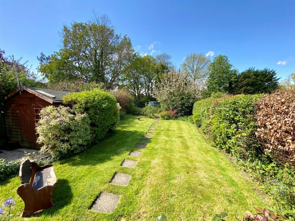 Garden1.jpg