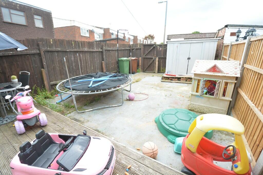 Rear Garden: