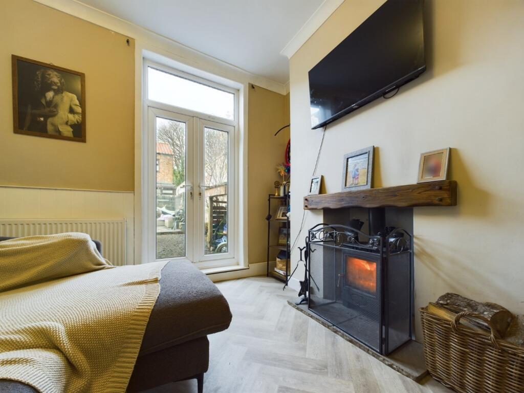 Living/Dining Area