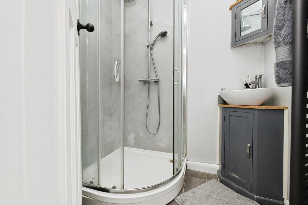 Master En-suite