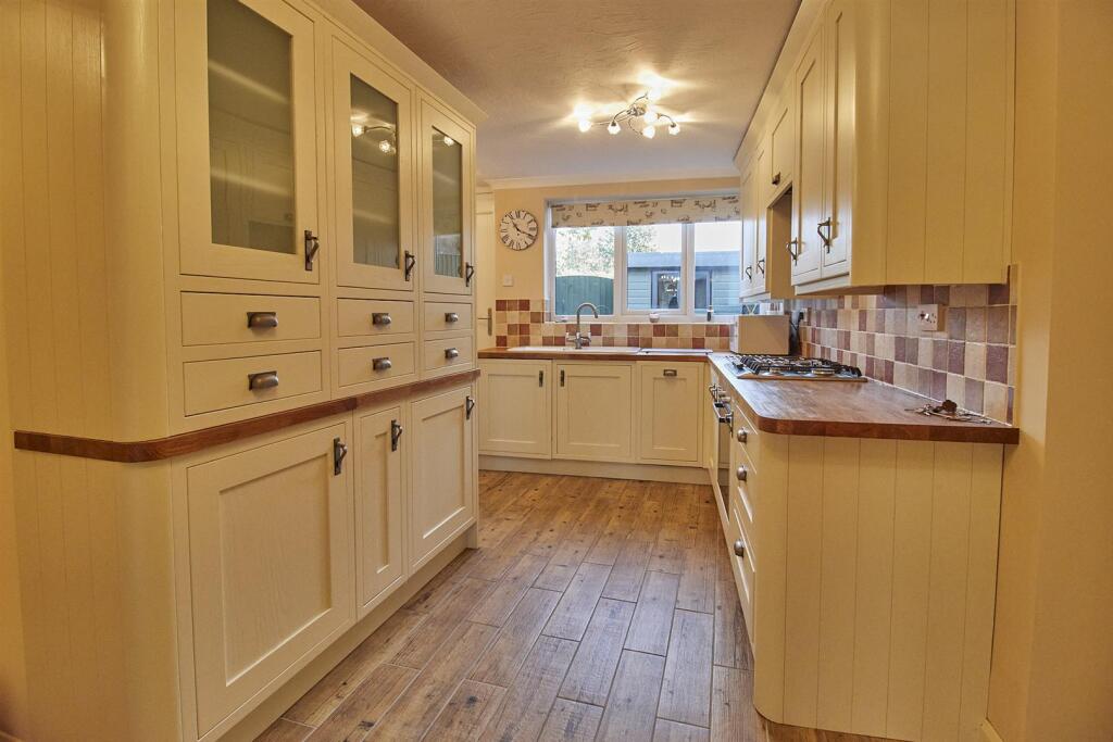 lutterworth rd bubrage  1.jpg