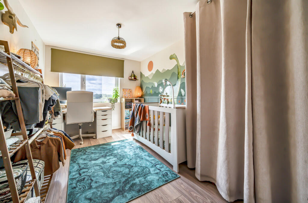 1319345-5-686be0f...