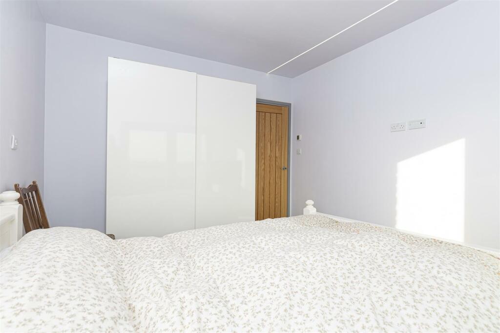 Bramleys Estate Agents - Barnsley Road - Flockton 