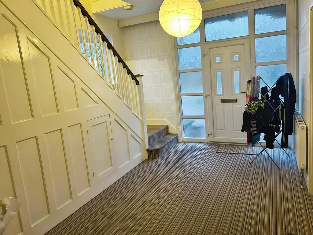 282e4e89-WhatsApp...