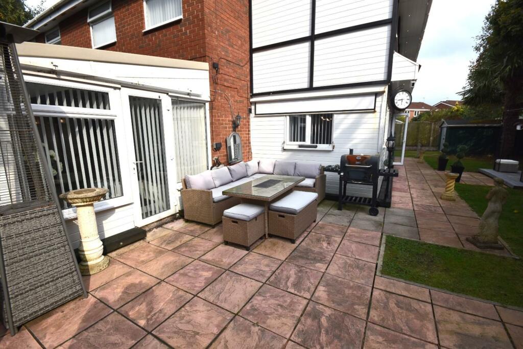 CONSERVATORY AND GARDEN ROOM