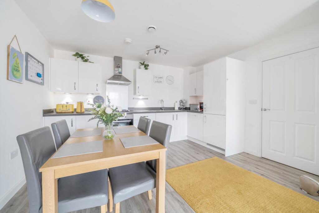 EweMove Estate Agents Basingstoke