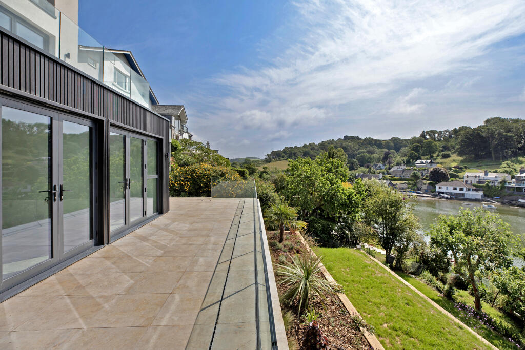 TidesReach2025Tides Reach 8 Yealm Rd (20)29