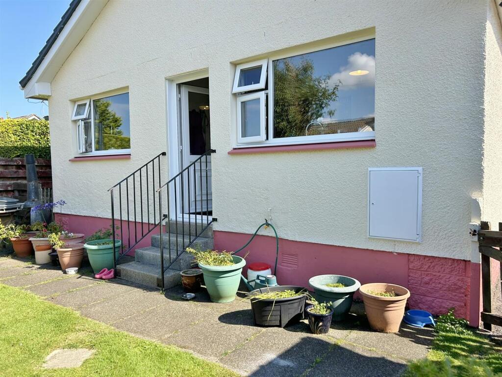 Rear door