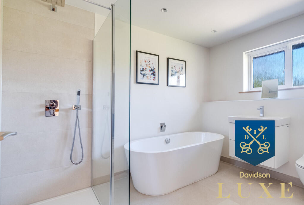 Logo Luxe (10 of ...