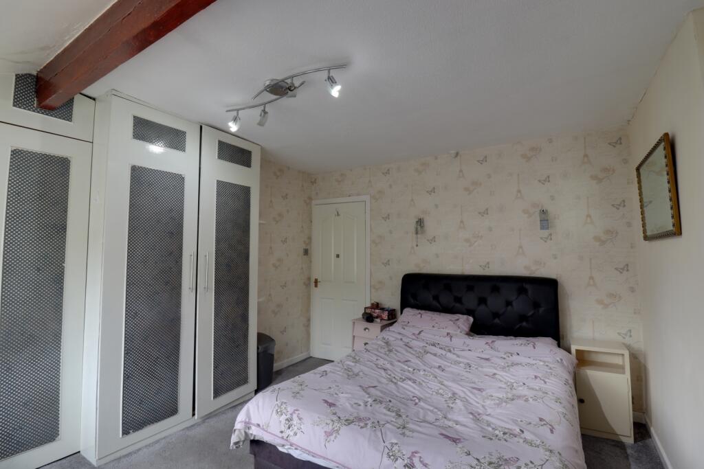Bed 1