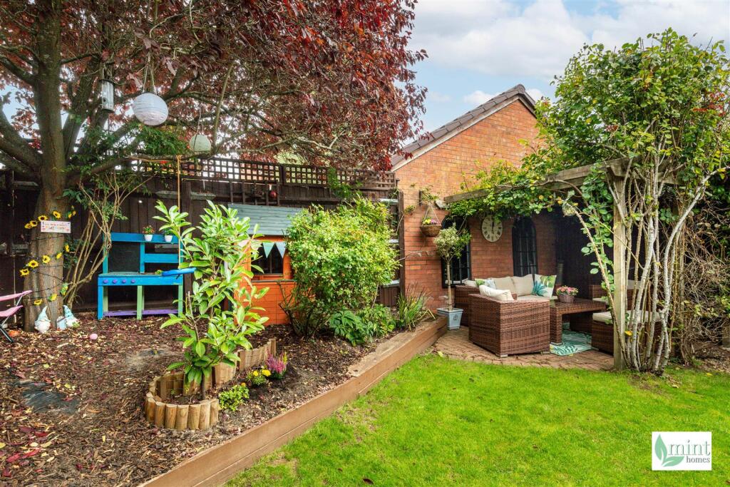 Watermark - 24 Palmer Crescent-36.jpg