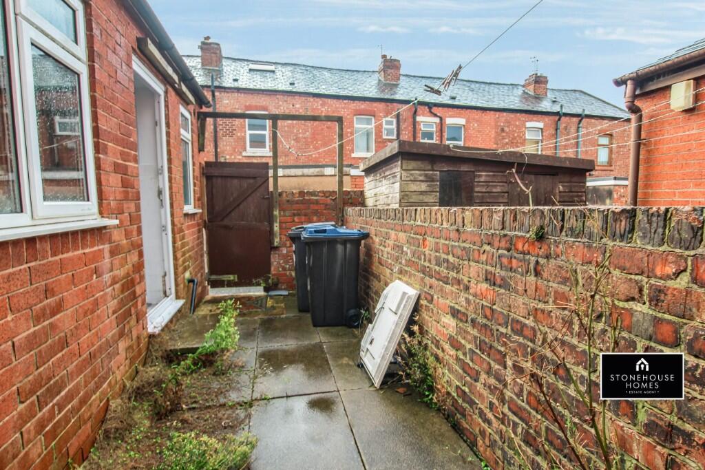 Co-operative Street, PR5