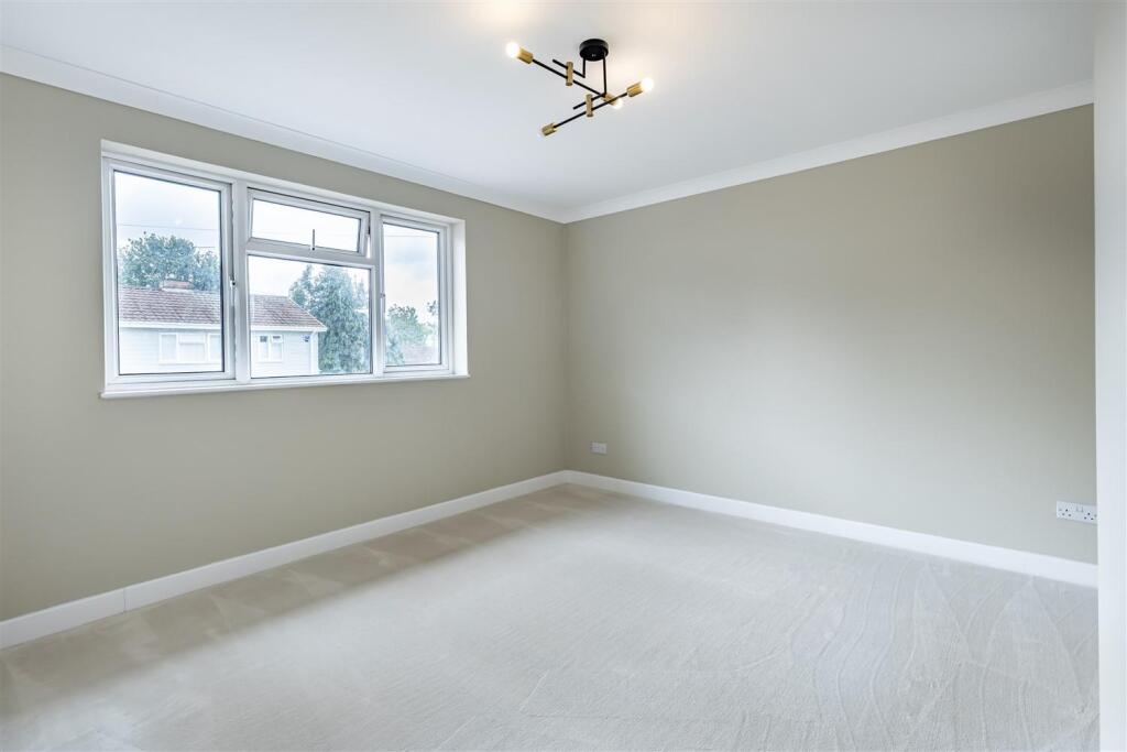 23   Western Ave (16).jpg