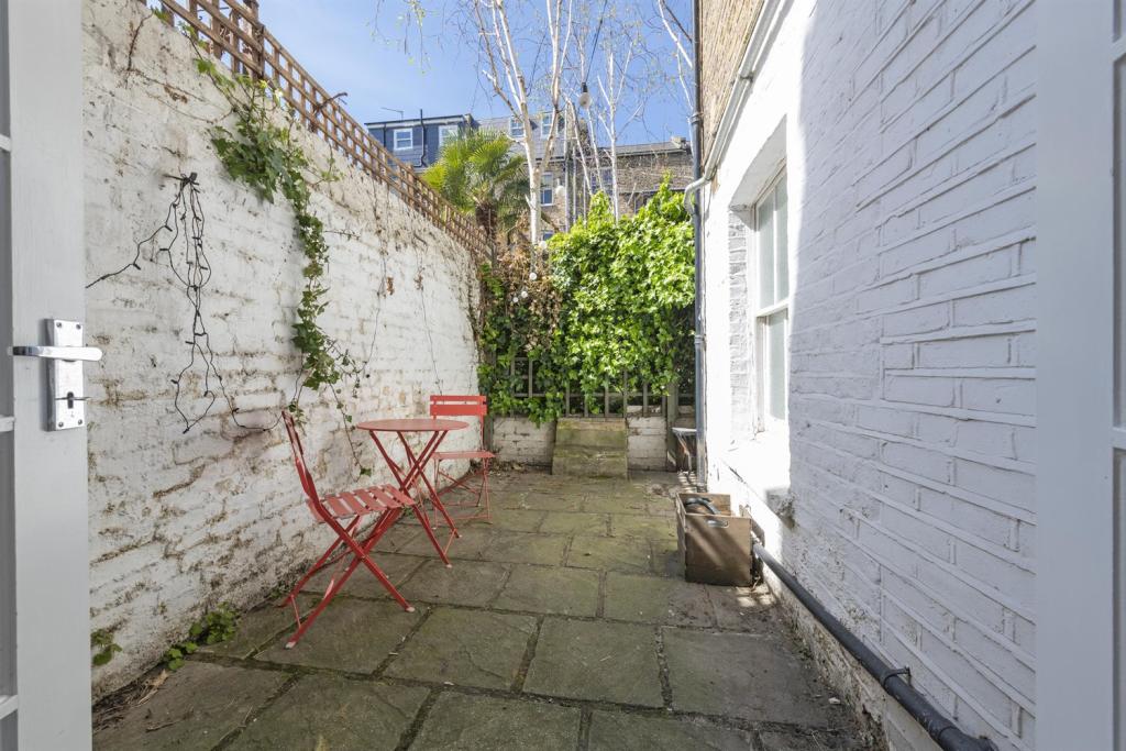 Courtyard+Garden