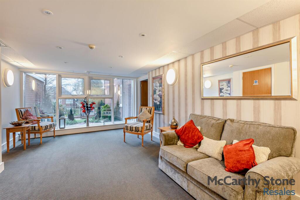 8642174-interior16-800.jpg