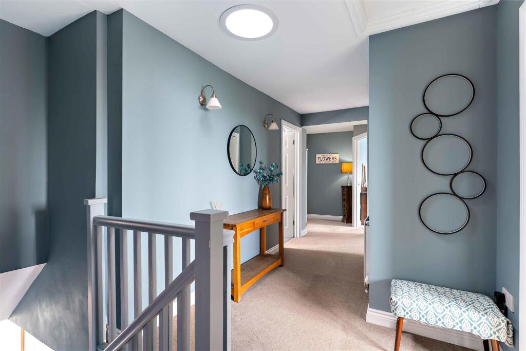 11a Costa Row-23.jpg