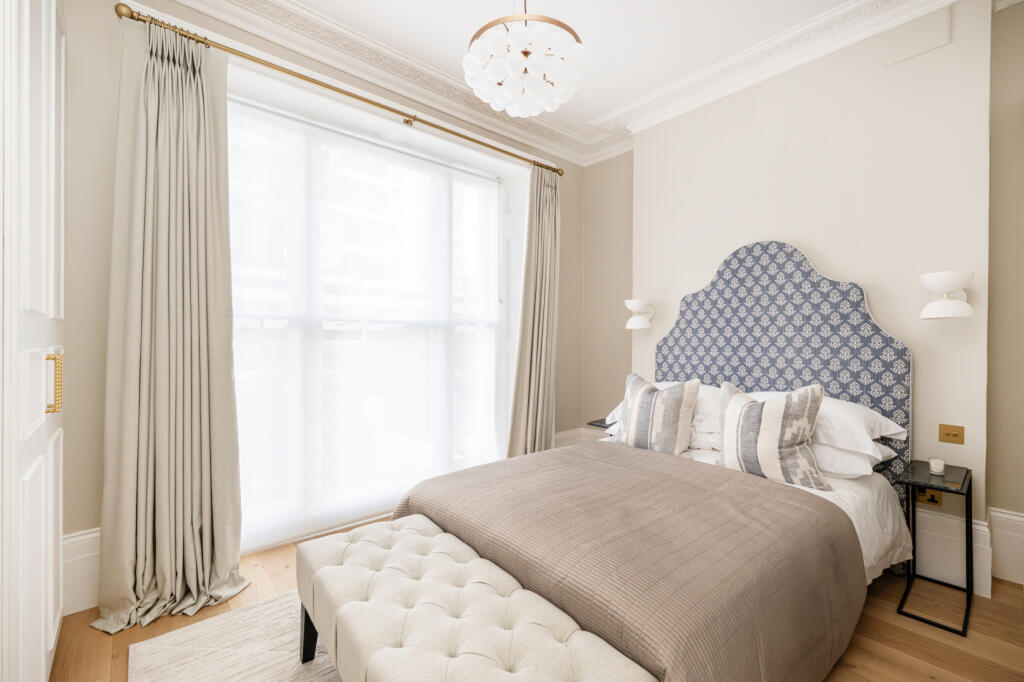 Picture No. 32