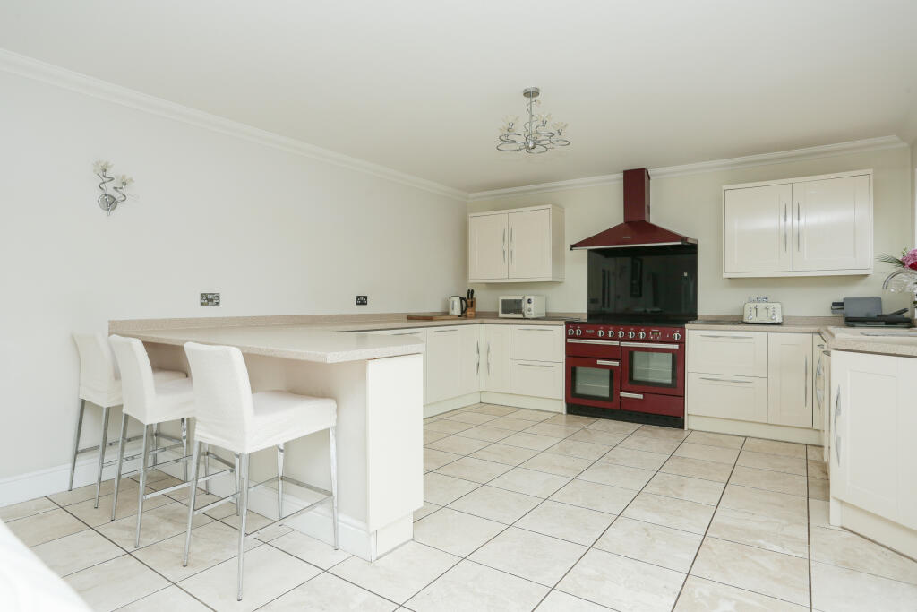 general 21 Mill Lane