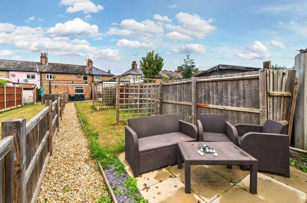 1348803-7-68b98be...