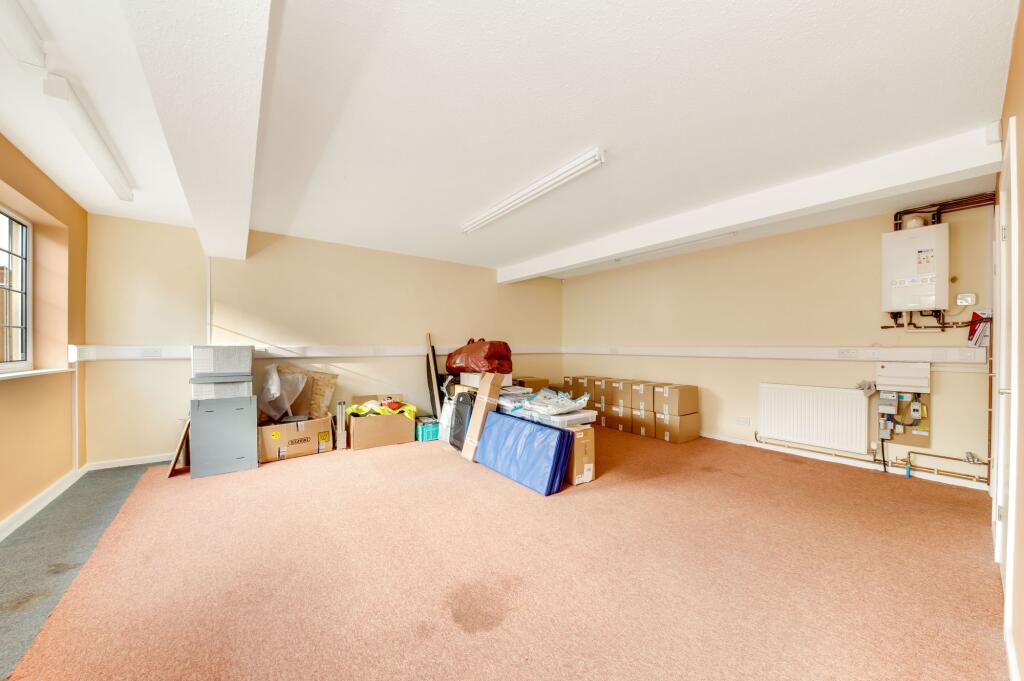 WORKSHOP/HOME OFFICE