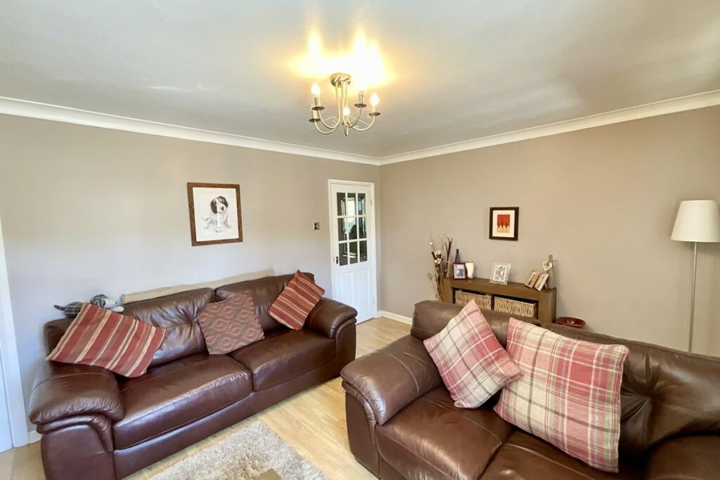 2nd reception room/p