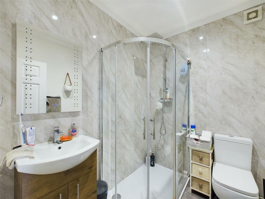 En-suite Shower Room