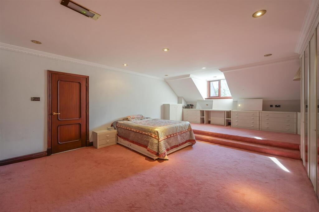 Court Manor (4 of 60).jpg