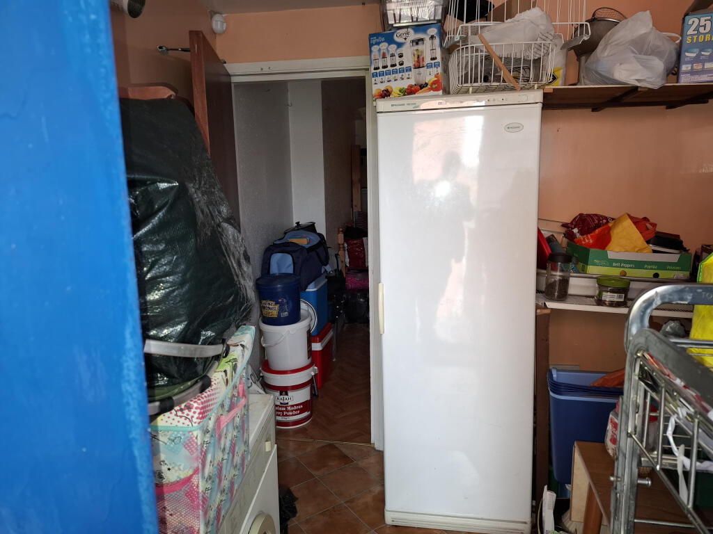 19-08-2025__15-53-05_20250819_130317