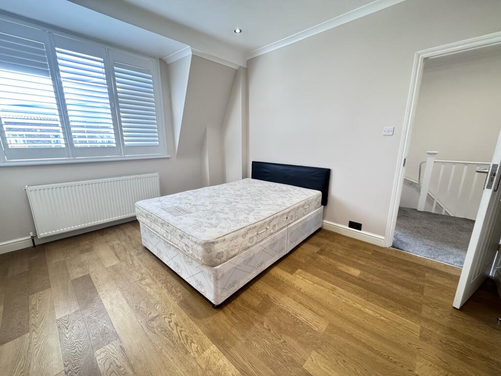 Bedroom 4 (1)