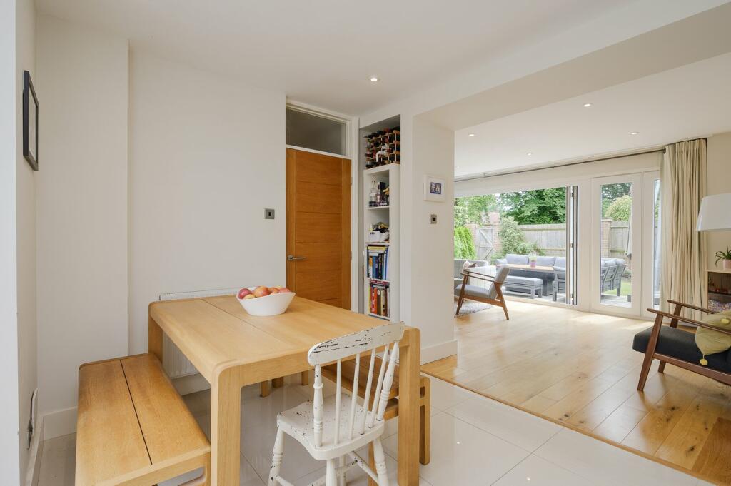 Breakfast Room